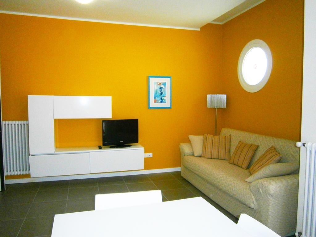 Residence Orate - Agenzia Cocal Каорле Екстериор снимка